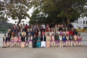 Best College in Patna | Student with Faculty in PWC