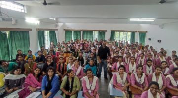 7e51bab9-e33c-479a-8776-9400fdbe8bae